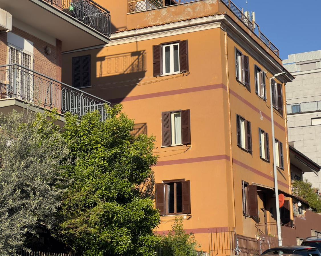 Gemelli-San Pietro-Trastevere-Casa Con Posto Auto Rzym Zewnętrze zdjęcie